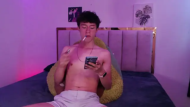 Juanmres online show from May 12, 2026, 2:25 pm