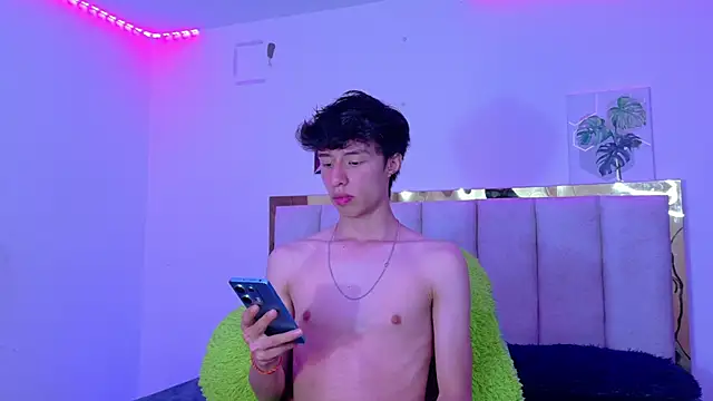 Juanmres online show from May 22, 2026, 2:22 pm