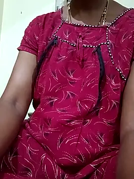 Snapshot of TeluguammayiMahi chatting on April 28, 2026, 10:26 pm TeluguammayiMahi online show from April 28, 2026, 10:26 pm
