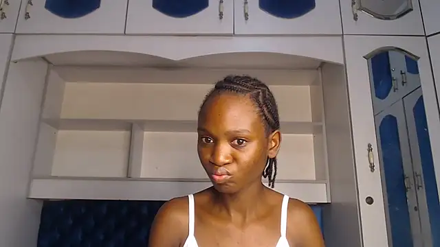 Snapshot of YoungDiva69 chatting on March 1, 2025, 2:15 am YoungDiva69 online show from March 1, 2025, 2:15 am