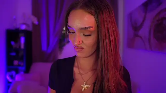 Snapshot of Clara_Nia chatting on September 21, 2025, 6:53 pm Clara Nia online show from September 21, 2025, 6:53 pm