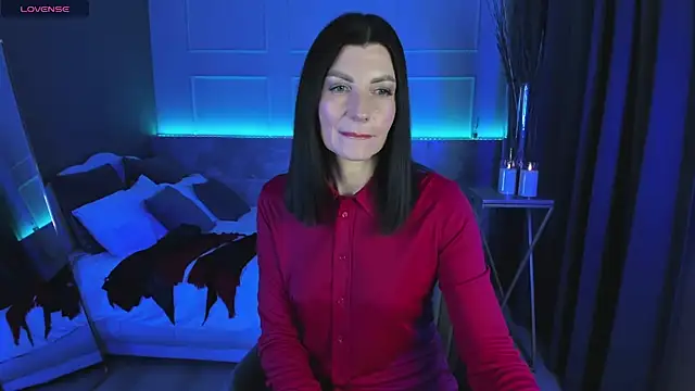 Snapshot of MonicaCheerful chatting on February 14, 2025, 11:53 am MonicaCheerful online show from February 14, 2025, 11:53 am