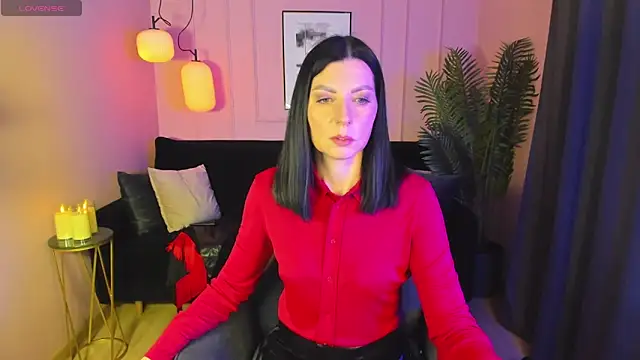 Snapshot of MonicaCheerful chatting on February 22, 2025, 9:23 am MonicaCheerful online show from February 22, 2025, 9:23 am