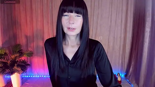 Snapshot of MonicaCheerful chatting on October 15, 2025, 12:38 pm MonicaCheerful online show from October 15, 2025, 12:38 pm