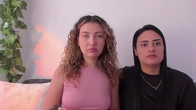 Snapshot of my_melody chatting on October 23, 2025, 6:50 pm my melody online show from October 23, 2025, 6:50 pm