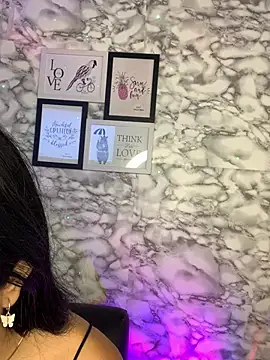 Snapshot of Miss_karol chatting on January 17, 2026, 6:22 pm Miss karol online show from January 17, 2026, 6:22 pm