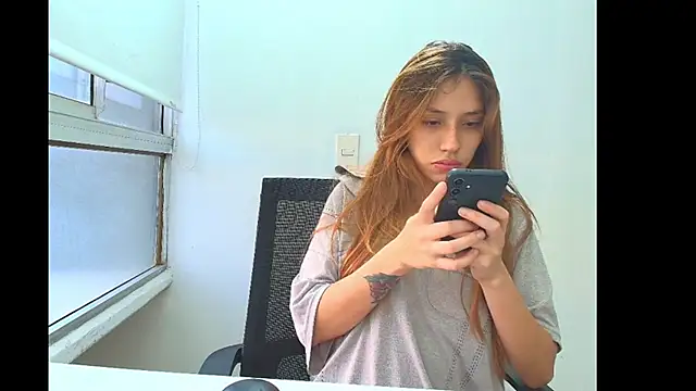 Alaiapink online show from February 16, 2026, 10:28 pm