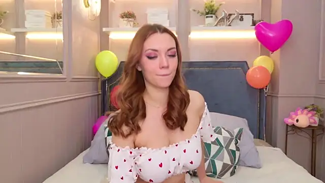 Snapshot of Ariadna_Holder chatting on February 14, 2025, 12:47 pm Ariadna Holder online show from February 14, 2025, 12:47 pm