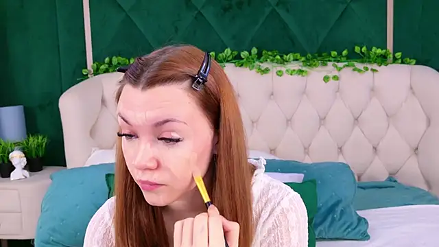 Snapshot of Ariadna_Holder chatting on March 3, 2025, 6:15 am Ariadna Holder online show from March 3, 2025, 6:15 am