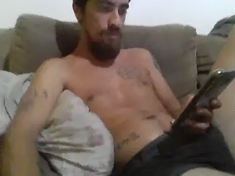 Snapshot of thallespessoa chatting on February 17, 2025, 10:47 pm thallespessoa online show from February 17, 2025, 10:47 pm