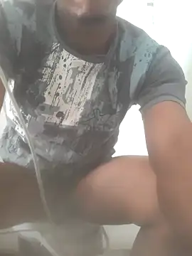 Snapshot of diablok1705 chatting on October 21, 2025, 2:29 pm diablok1705 online show from October 21, 2025, 2:29 pm