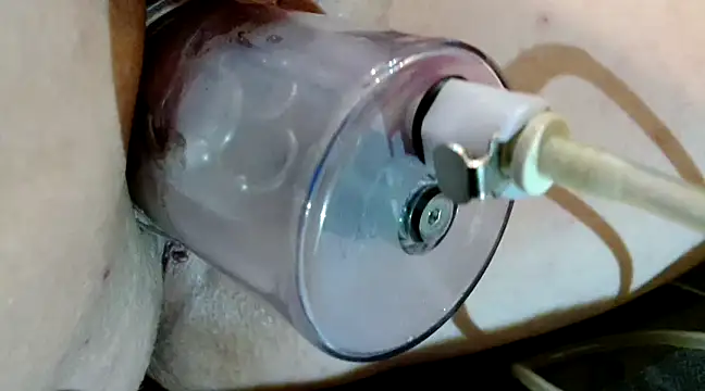 Astrid-Gilbert online show from February 23, 2025, 3:56 am