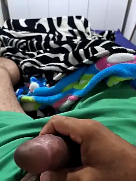 Vandre1235 online show from September 9, 2025, 3:06 am