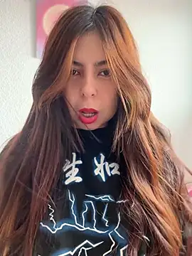 Mar marz online show from March 5, 2025, 1:28 pm