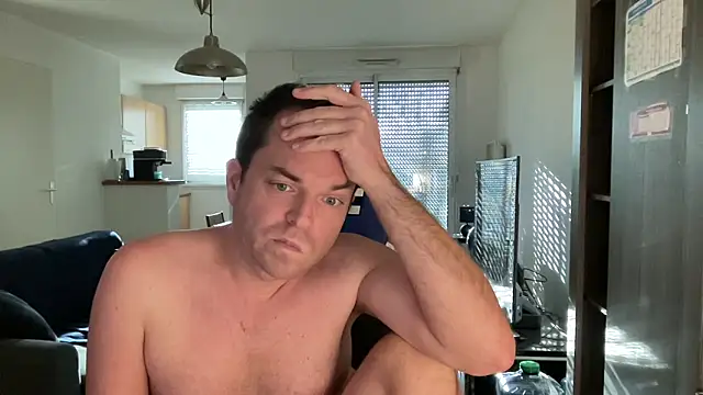 Snapshot of Funnyjul31 chatting on March 2, 2025, 4:10 pm Funnyjul31 online show from March 2, 2025, 4:10 pm