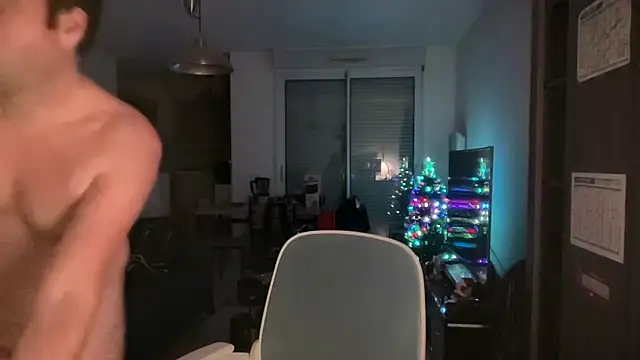 Funnyjul31 online show from November 28, 2025, 11:18 pm