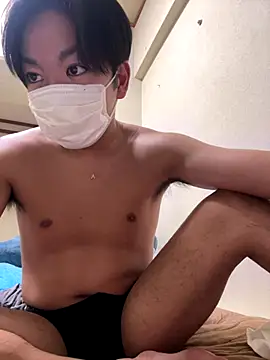 RUKI042 online show from September 22, 2025, 8:33 pm