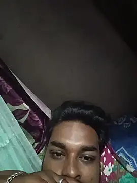 Snapshot of birds0641 chatting on October 11, 2025, 8:46 am birds0641 online show from October 11, 2025, 8:46 am