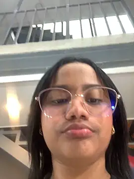 my cam online show from February 12, 2025, 6:09 pm