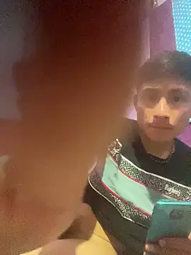 Snapshot of EduardoEspinoza12 chatting on March 11, 2025, 3:59 am EduardoEspinoza12 online show from March 11, 2025, 3:59 am