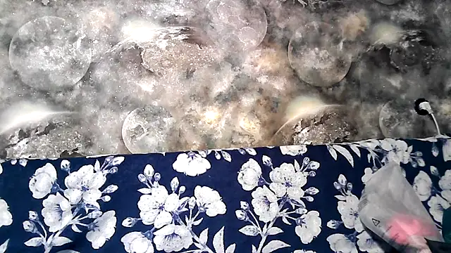 Snapshot of Misssweet_s chatting on September 25, 2025, 5:22 am Misssweet s online show from September 25, 2025, 5:22 am