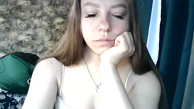 Misssweet s online show from July 8, 2026, 3:33 am