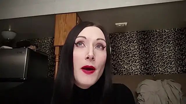 Snapshot of Ivyrose4999 chatting on December 24, 2024, 12:33 am Ivyrose4999 online show from December 24, 2024, 12:33 am