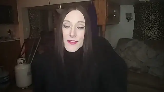 Snapshot of Ivyrose4999 chatting on January 3, 2025, 12:22 am Ivyrose4999 online show from January 3, 2025, 12:22 am