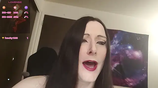 Snapshot of Ivyrose4999 chatting on November 6, 2025, 4:08 pm Ivyrose4999 online show from November 6, 2025, 4:08 pm