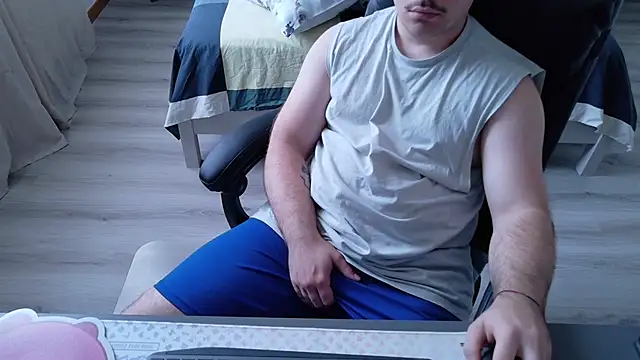 alexx0904 online show from September 22, 2025, 11:12 am