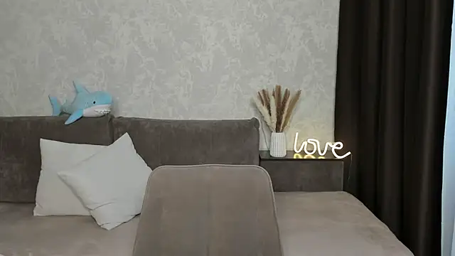 Snapshot of MelisaHart chatting on February 9, 2025, 11:47 am MelisaHart online show from February 9, 2025, 11:47 am