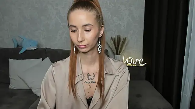 Snapshot of MelisaHart chatting on March 5, 2025, 3:29 pm MelisaHart online show from March 5, 2025, 3:29 pm