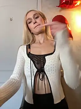 KristinaDane online show from February 24, 2025, 10:04 am