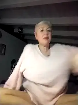 divinaerotica online show from March 7, 2026, 6:16 pm