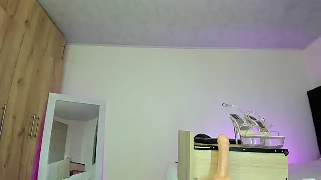 Bigcock genesis party online show from December 19, 2025, 11:23 pm