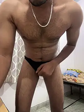 Snapshot of fun_with_rohan chatting on February 7, 2025, 6:13 pm fun with rohan online show from February 7, 2025, 6:13 pm