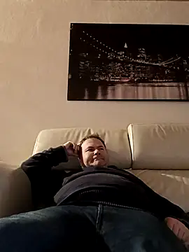 Snapshot of Pourleplasirs chatting on February 13, 2025, 1:19 am Pourleplasirs online show from February 13, 2025, 1:19 am