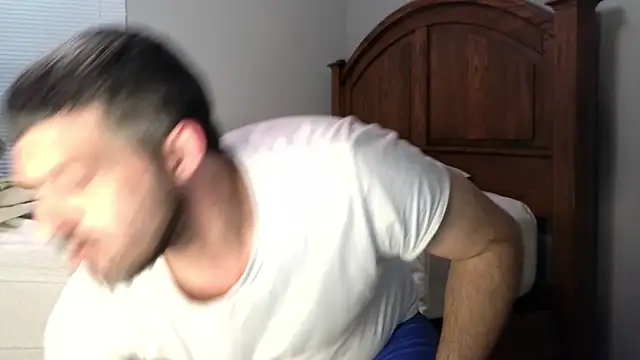 Troyt87 online show from April 2, 2026, 4:21 am