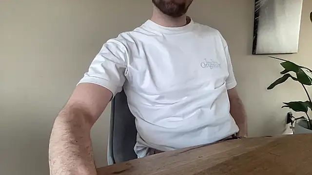 bullyboyy online show from January 19, 2026, 8:29 am