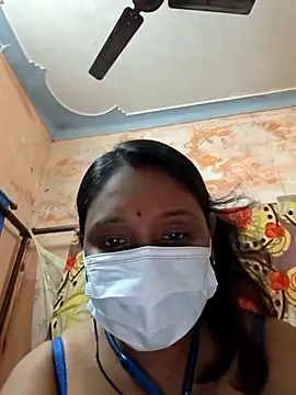 Cute Jiyaa online show from April 3, 2026, 8:18 pm