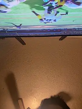 Snapshot of B3-Dindles chatting on October 10, 2025, 4:44 am B3-Dindles online show from October 10, 2025, 4:44 am