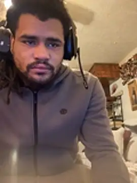 Snapshot of B3-Dindles chatting on February 23, 2026, 8:28 pm B3-Dindles online show from February 23, 2026, 8:28 pm