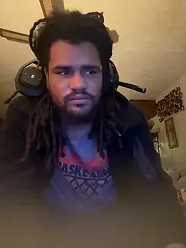 Snapshot of B3-Dindles chatting on March 12, 2026, 5:02 am B3-Dindles online show from March 12, 2026, 5:02 am