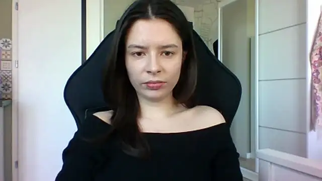 LariceSexy online show from March 3, 2026, 1:06 pm