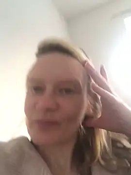 blondey206 online show from March 10, 2025, 5:18 pm