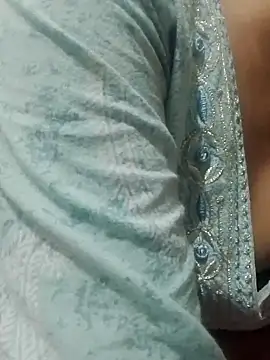 Snapshot of saaniya chatting on September 26, 2025, 9:30 pm saaniya online show from September 26, 2025, 9:30 pm