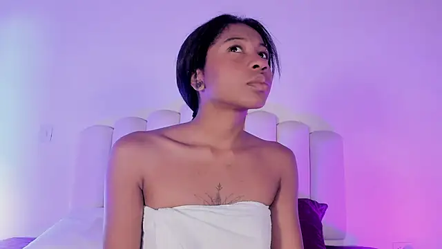 Zaira Rose  online show from September 11, 2025, 12:49 pm