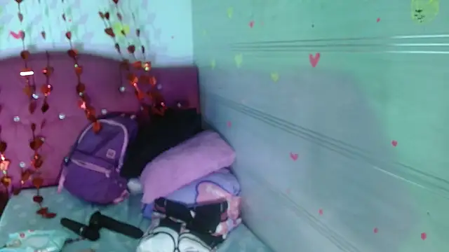 Ariasmithog online show from March 12, 2026, 1:45 am