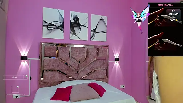 Snapshot of green_lovv chatting on November 11, 2025, 12:16 pm green lovv online show from November 11, 2025, 12:16 pm