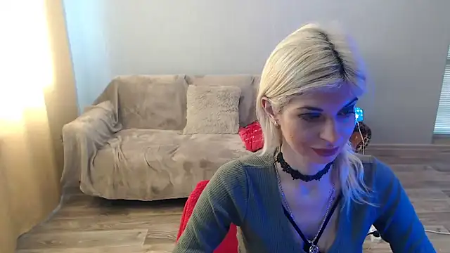 SexyBeatriice online show from April 4, 2026, 6:22 am